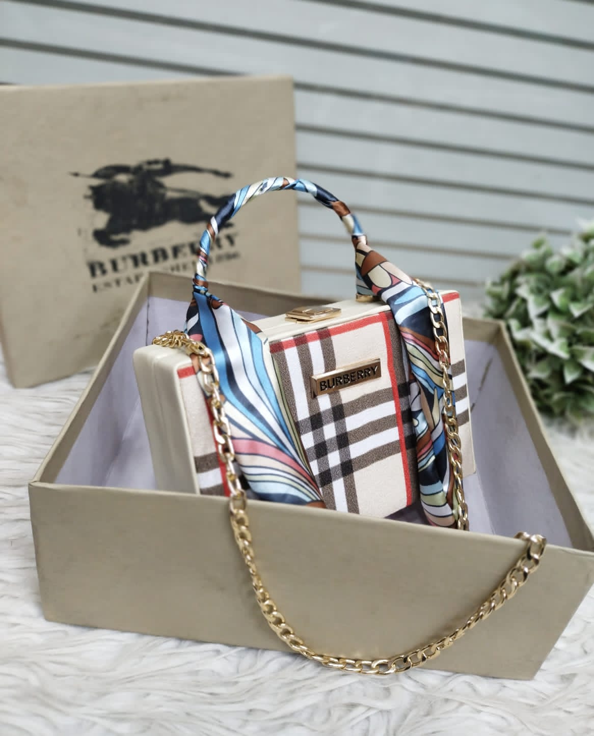 Burbery - For You